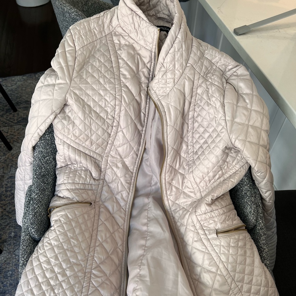 Light quilted jacket